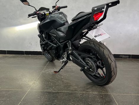 YAMAHA Full Black
