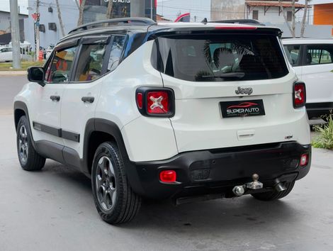 Jeep Renegade 1.8 4x2 Flex 16V Aut.