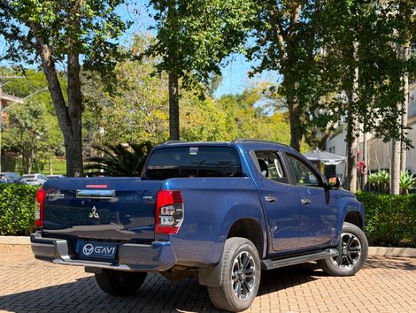 Mitsubishi L200 Triton Sport HPE 2.4 CD Diesel Aut.