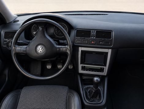VolksWagen Golf Sportline 1.6 Mi Total Flex 8V 4p