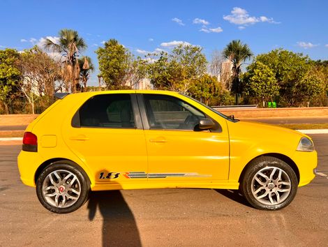 Fiat Palio 1.8R mpi Flex 8V 4p
