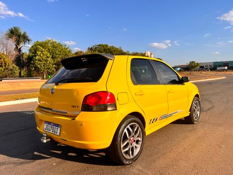 Fiat Palio 1.8R mpi Flex 8V 4p