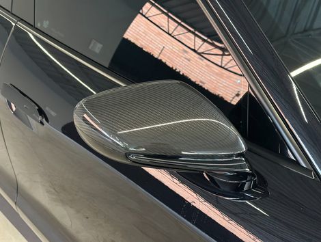 Porsche Taycan (Elétrico)