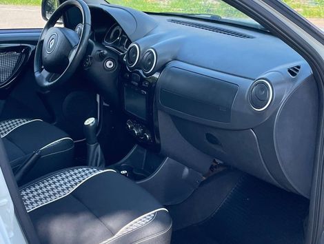 Renault SANDERO STEPWAY Tweed HFlex 1.6 8V 5p