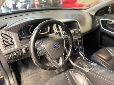 Volvo XC 60 2.0 T5  5p