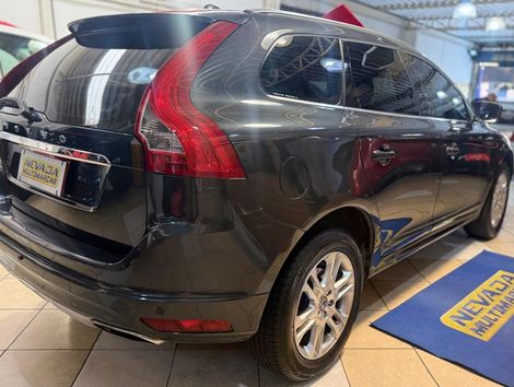 Volvo XC 60 2.0 T5  5p