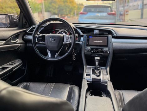 Honda Civic Sedan SPORT 2.0 Flex 16V Aut.4p