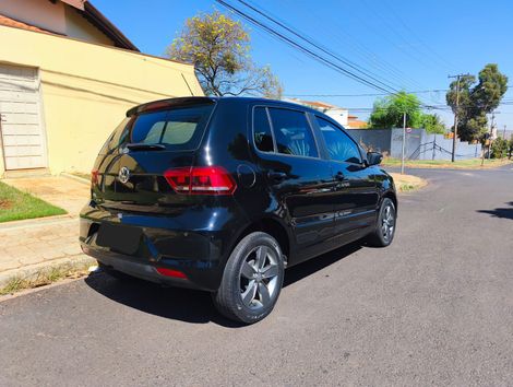 VolksWagen Fox Connect 1.6 Flex 8V 5p