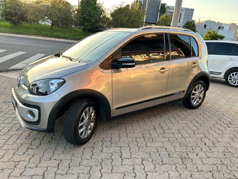 VolksWagen up! cross 1.0 TSI Total Flex 12V 5p