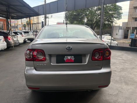 VolksWagen Polo Sedan 1.6 Mi Total Flex 8V 4p