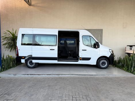 Renault Master 2.3 dCi Executive Longo 16L Dies