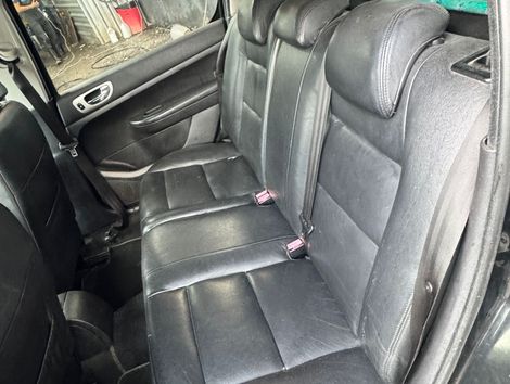 Peugeot 307 Sed. Presence 1.6 Flex 16V 4p