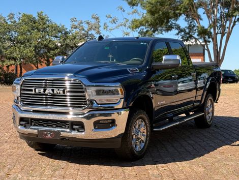 RAM 3500 LARAMIE 6.7 TB CD 4x4 Diesel