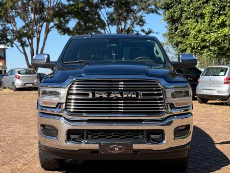 RAM 3500 LARAMIE 6.7 TB CD 4x4 Diesel