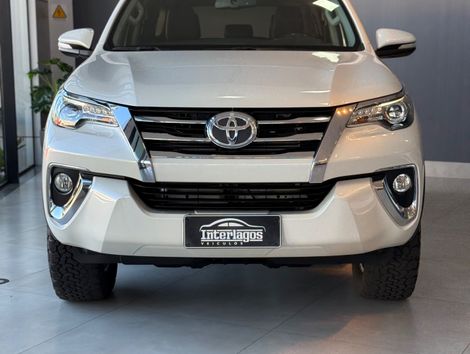 Toyota SW4 Srx 4X4 2.8 TDI 16V Dies Automático - foto 8