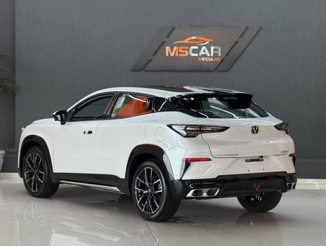 Caoa Changan UNI-T 1.5 16V TGDi 