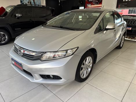 Honda Civic Sedan LXS 1.8/1.8 Flex 16V Aut. 4p