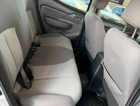 Mitsubishi L200 Triton Sport GLX 2.4 CD Diesel Mec.