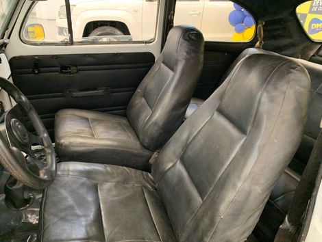 VolksWagen FUSCA 1300 GASOLINA 2P MANUAL