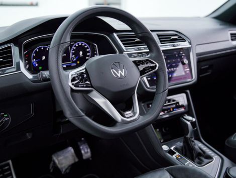 VolksWagen TIGUAN Allspac R-Line 300 TSI 2.0 