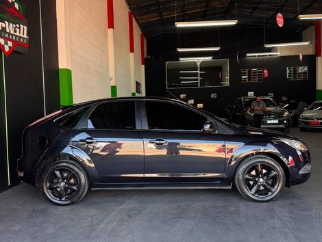 Ford Focus 2.0 16V/SE/SE Plus Flex 5p Aut.