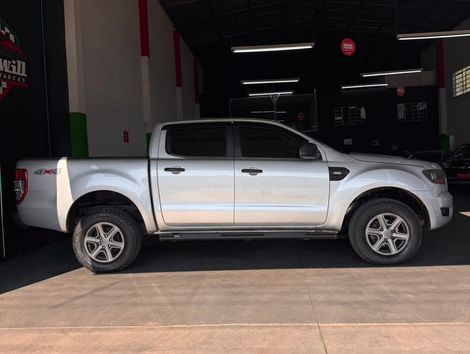 Ford Ranger XLS 2.2 4x4 CD Diesel Mec.
