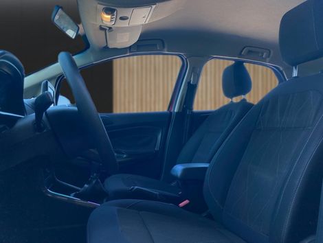 Ford EcoSport SE 1.5 12V Flex 5p Mec.