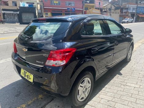Chevrolet ONIX HATCH Joy 1.0 8V Flex 5p Mec.
