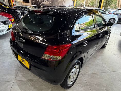 Chevrolet ONIX HATCH Joy 1.0 8V Flex 5p Mec.
