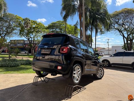 Jeep Renegade Limited 1.8 4x2 Flex 16V Aut.