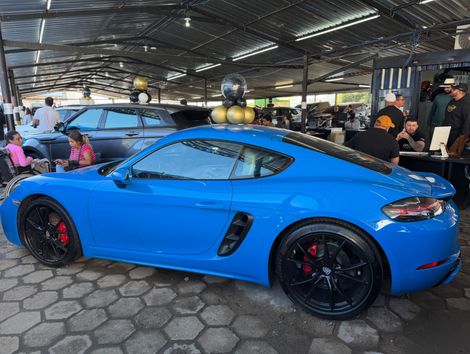 Porsche Cayman