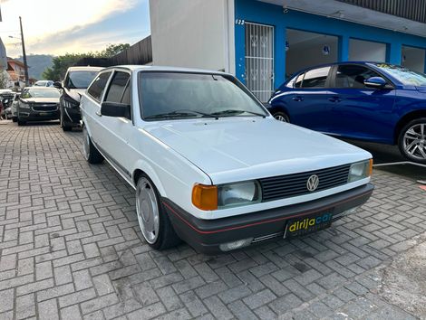 VolksWagen Gol 1000 (modelo antigo)