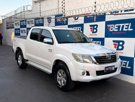 Toyota Hilux CD SRV 4x4 2.7 Flex 16V Aut.