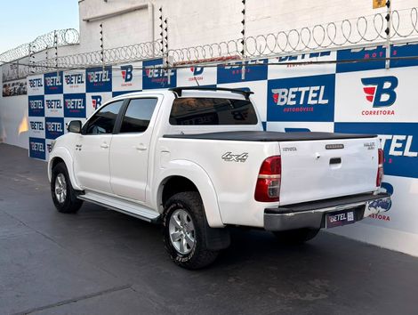 Toyota Hilux CD SRV 4x4 2.7 Flex 16V Aut.