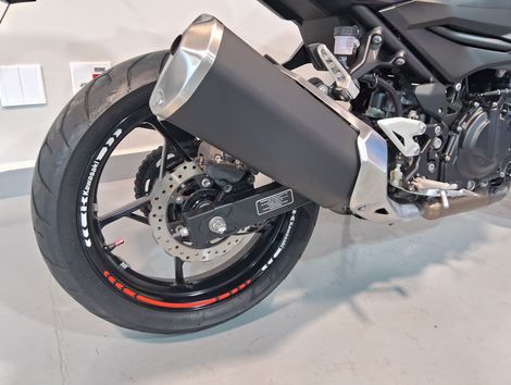 KAWASAKI Z 400