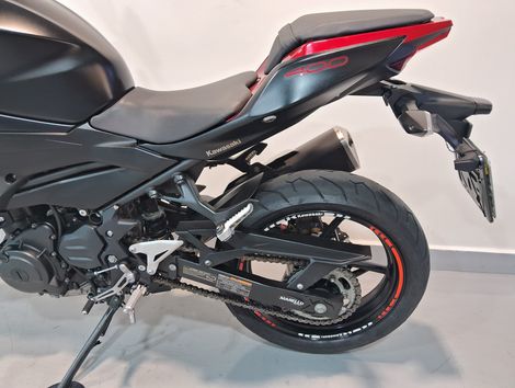 KAWASAKI Z 400