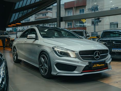 Mercedes CLA-250 Sport 4MATIC 2.0 16V 211cv Aut.