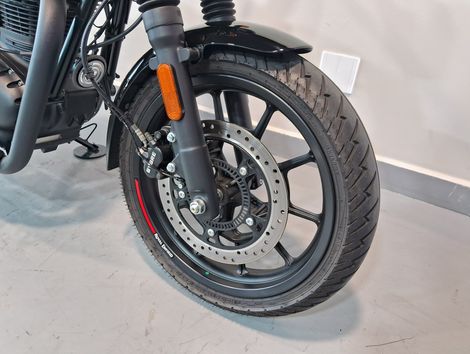 Royal Enfield Hunter 350 Dapper