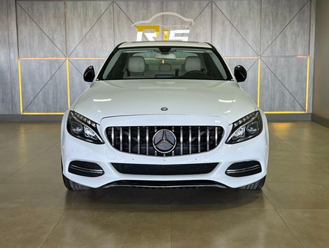 Mercedes C-200 Avantgarde 2.0 TB 16V 184cv Aut.