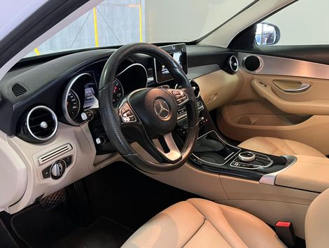 Mercedes C-200 Avantgarde 2.0 TB 16V 184cv Aut.
