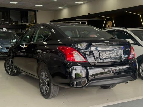 Nissan VERSA SL 1.6 16V FlexStart 4p Aut.