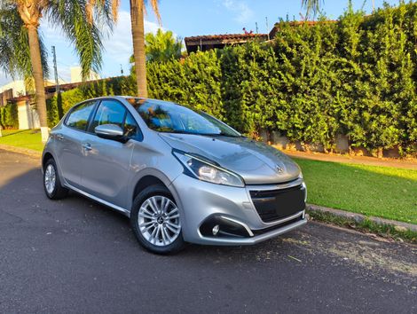 Peugeot 208 Active Pack 1.6 Flex 16V 5p Aut.