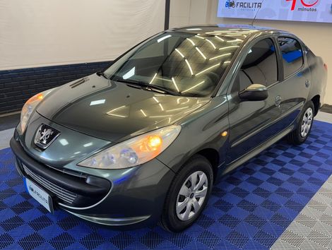 Peugeot 207 Sedan Passion XR 1.4 Flex 8V 4p