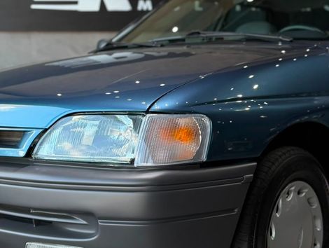 Ford Verona GL 1.8i / LX 1.8i 4p