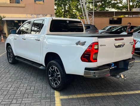 Toyota Hilux CD SRV 4x4 2.8 TDI Diesel Aut.