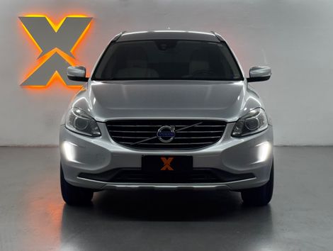 Volvo XC 60 2.0 T5  5p