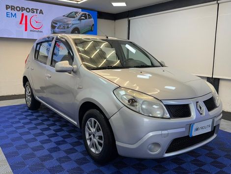 Renault SANDERO Authentique Hi-Flex 1.0 16V 5p