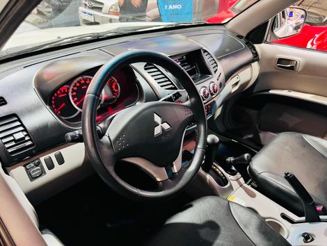 Mitsubishi L200 Triton HPE 3.5 CD V6 24V Flex Aut.