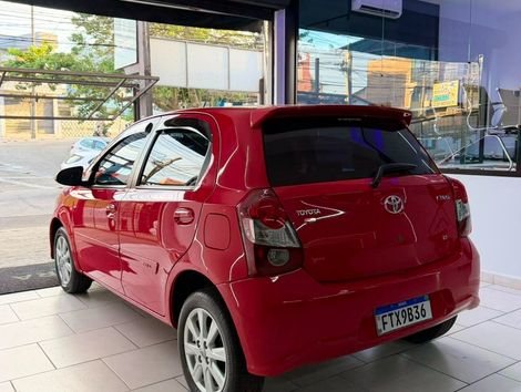 Toyota ETIOS X Plus 1.5 Flex 16V 5p Aut.