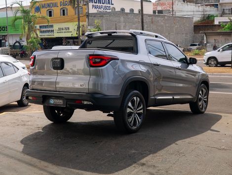 Fiat Toro Volcano 1.3 T270 4x2 Flex Aut.